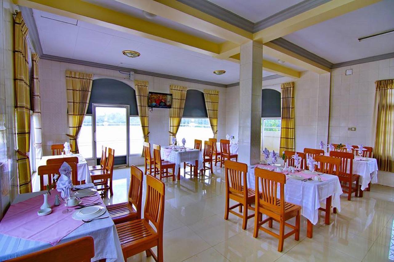 โฮเทล สไมล์ Hotel พินอูลวิน ภายนอก รูปภาพ