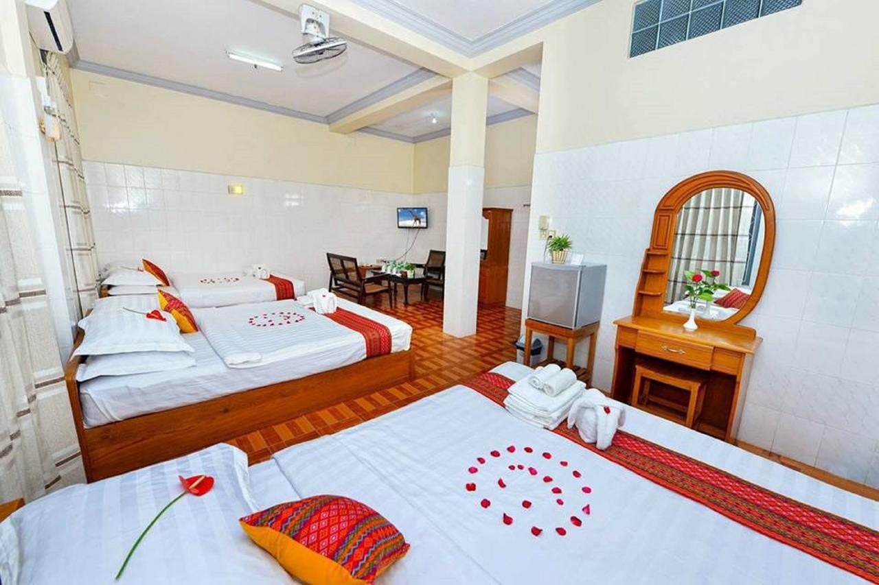 โฮเทล สไมล์ Hotel พินอูลวิน ภายนอก รูปภาพ
