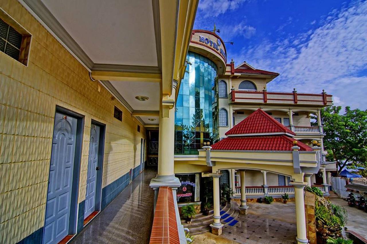 โฮเทล สไมล์ Hotel พินอูลวิน ภายนอก รูปภาพ