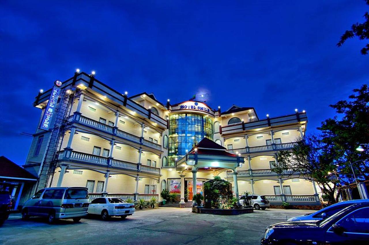 โฮเทล สไมล์ Hotel พินอูลวิน ภายนอก รูปภาพ